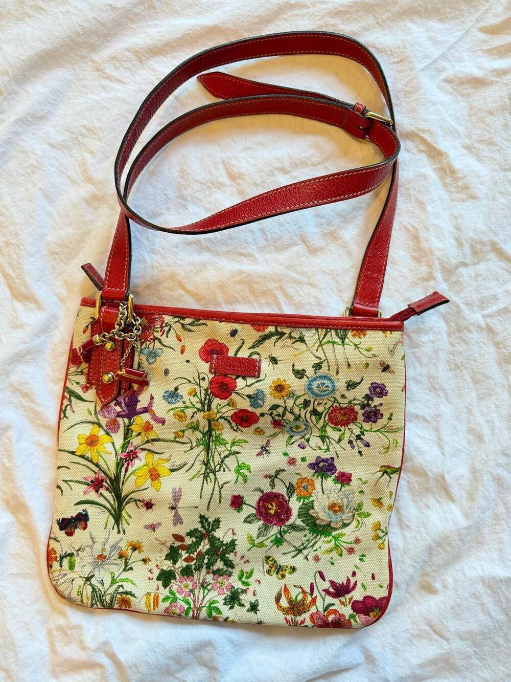 Gucci Flora Canvas and Leather Crossbody Messenger Bag